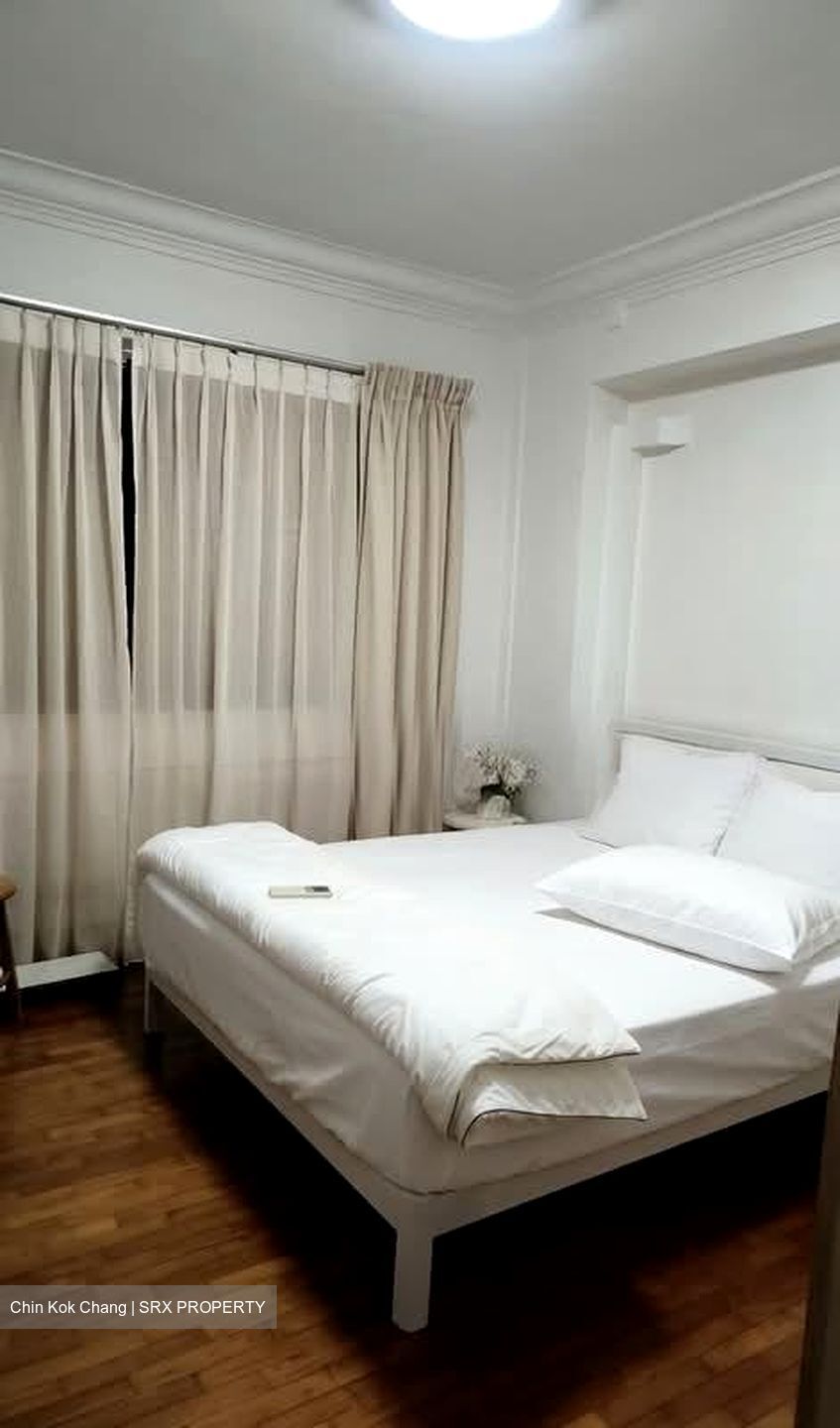 Blk 654 Woodlands Ring Road (Woodlands), HDB Executive #556111841